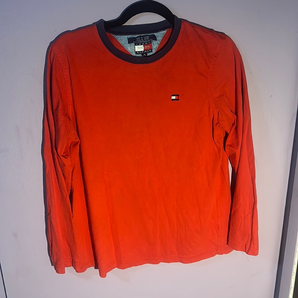 🌷3/20🌷 Tommy Hilfiger Boys Medium Red Long sleeve shirt